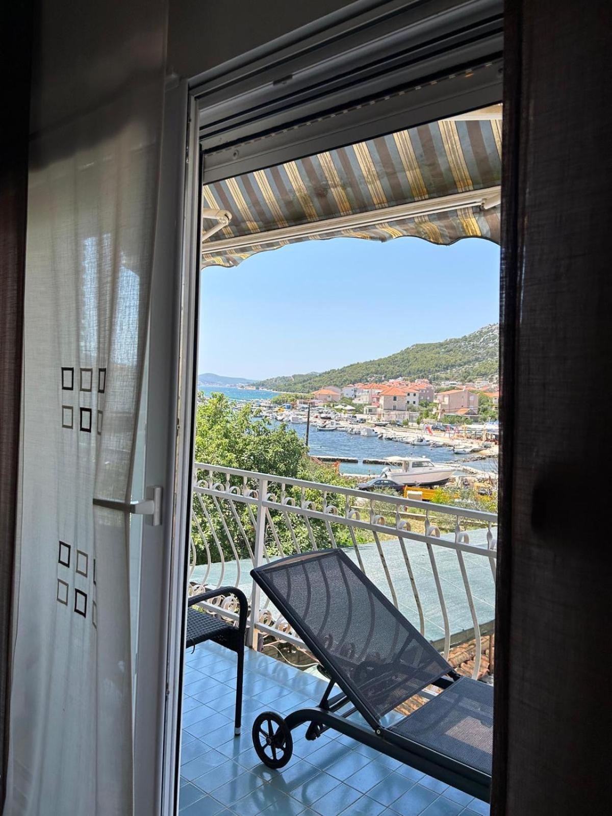 House Antonija, Relax By The Sea