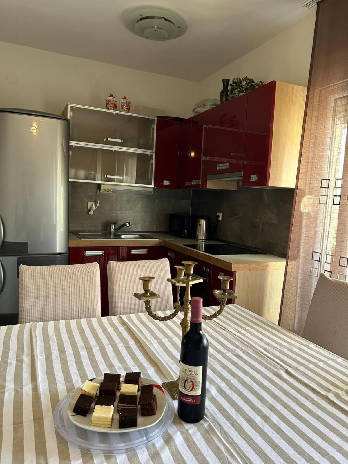 House Antonija, Relax By The Sea Apartment