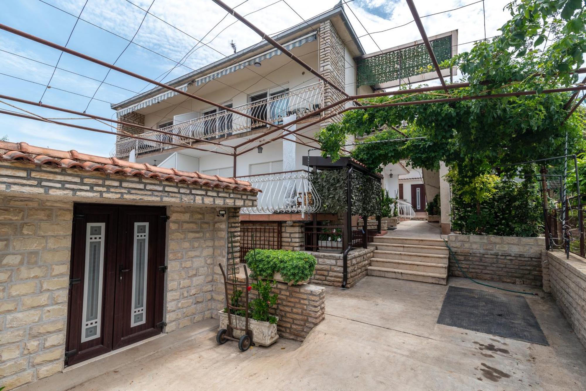 House Antonija, Relax By The Sea Apartament Seget Vranjica