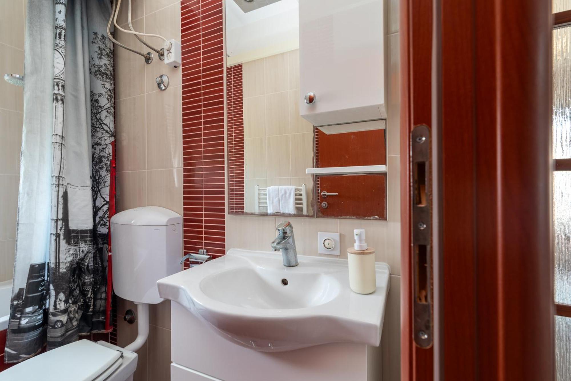 House Antonija, Relax By The Sea Appartement Seget Vranjica