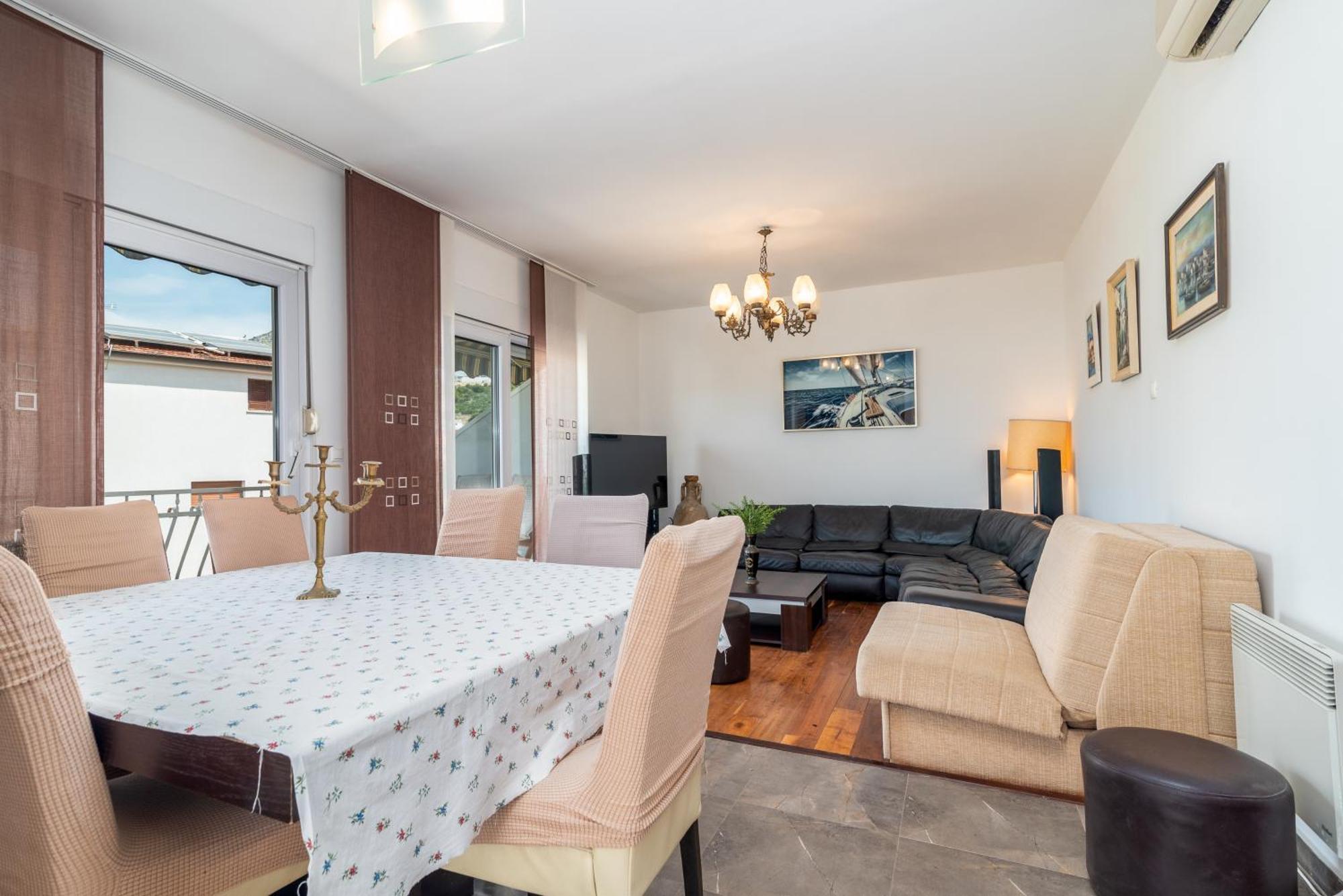 Appartement House Antonija, Relax By The Sea Seget Vranjica